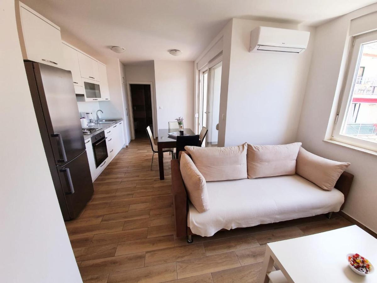 Apartments Majic Zivogosce
