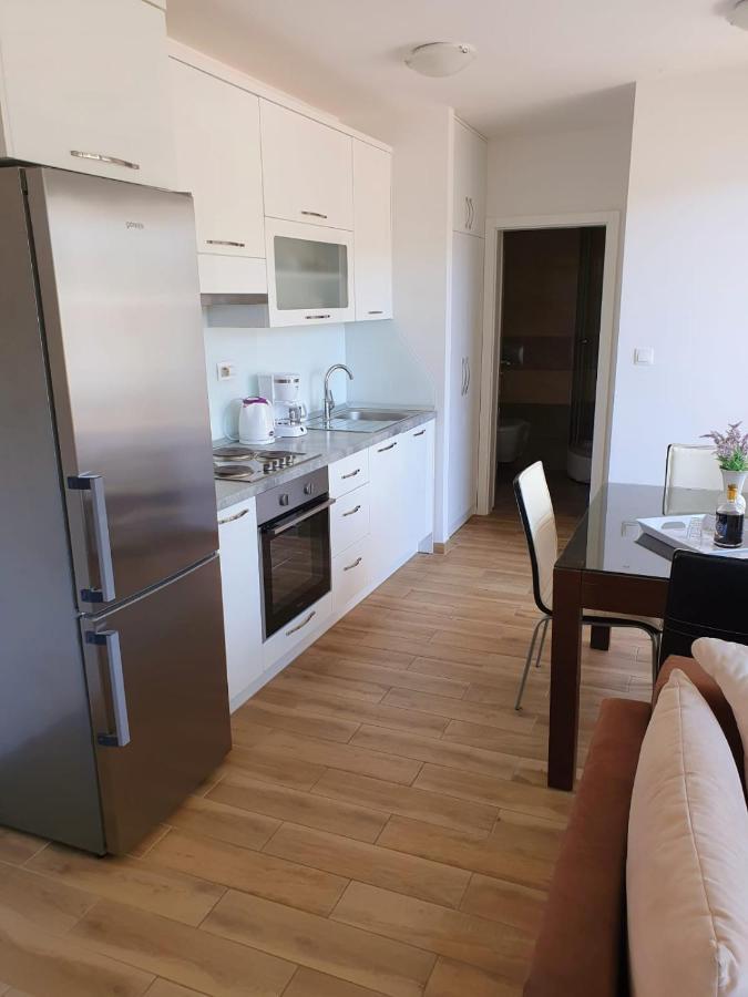 Apartment Apartments Majic Zivogosce *