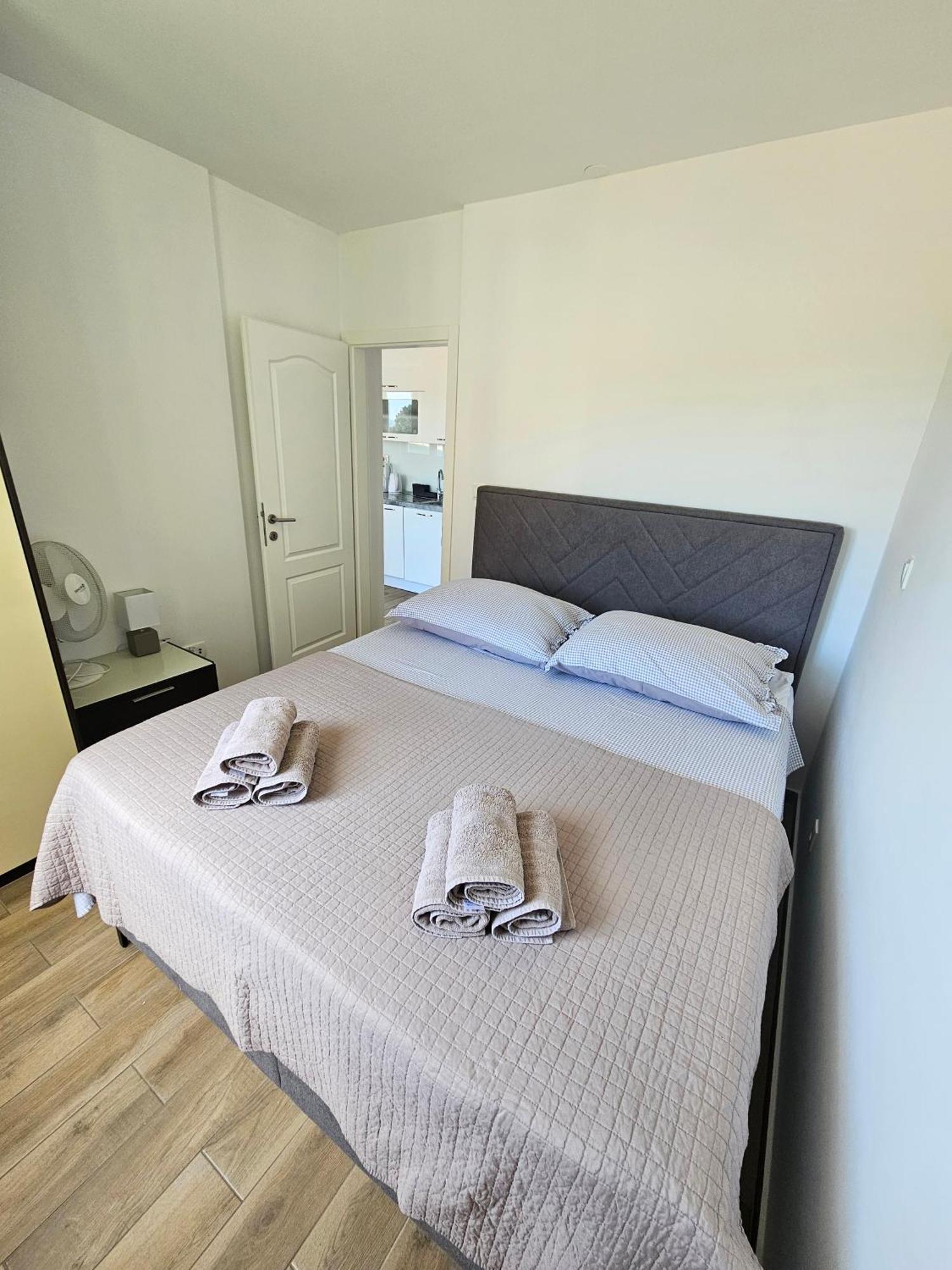 Apartment Apartments Majic Zivogosce